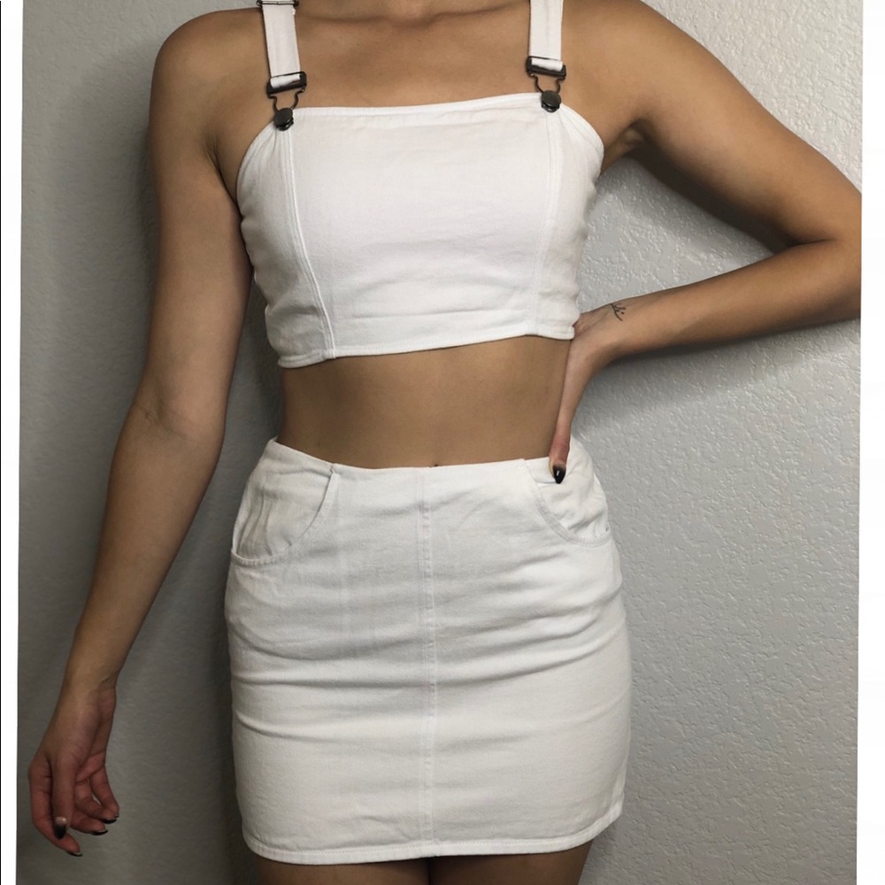 Two piece white set